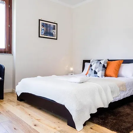 Stylish Joivy Flat With Garden Apartment *