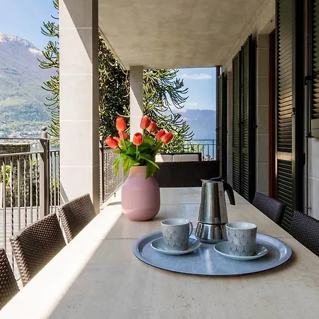 Stylish Joivy Flat With Garden