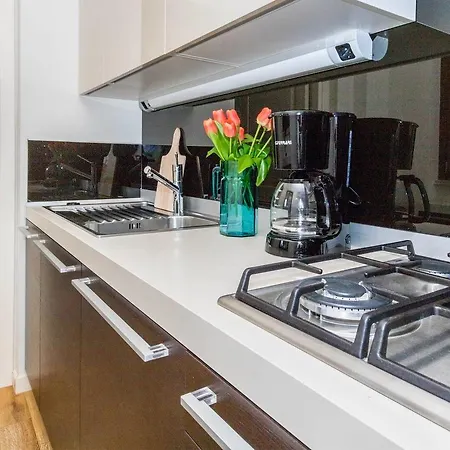 Stylish Joivy Flat With Garden Apartment *
