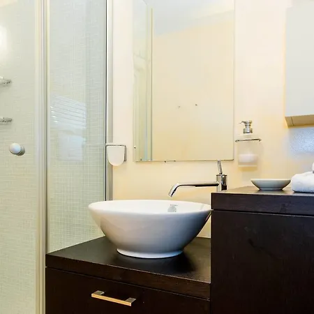Stylish Joivy Flat With Garden Apartment *